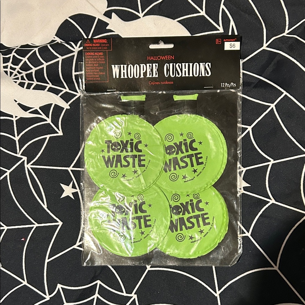 Toxic waste . 12 whoopie cushions for Halloween. Fun gifts, family friends.NWT